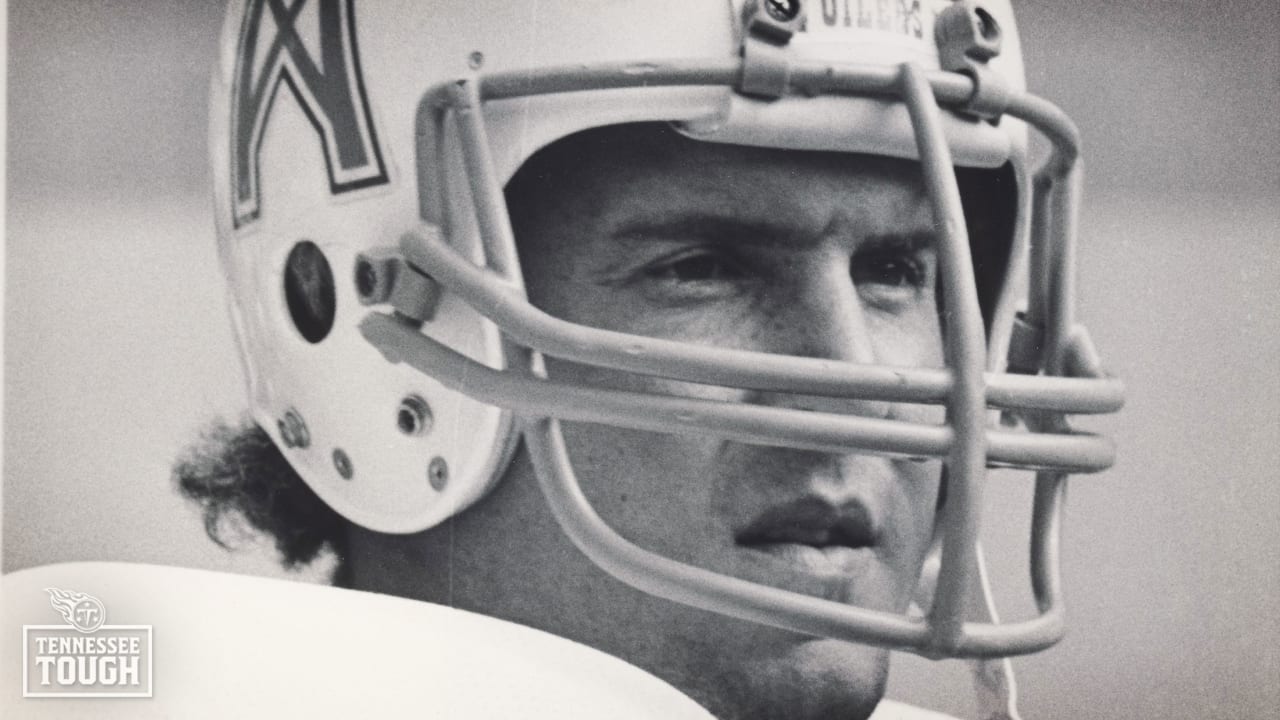 Former Oilers LB and Packers GM Ted Thompson Dies at 68