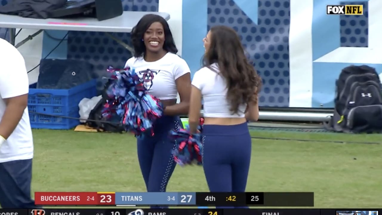 Tennessee-Titans-cheerleaders-DBF2015092715_Colts_at_Titans_9_27_15 – The  Sideline Report