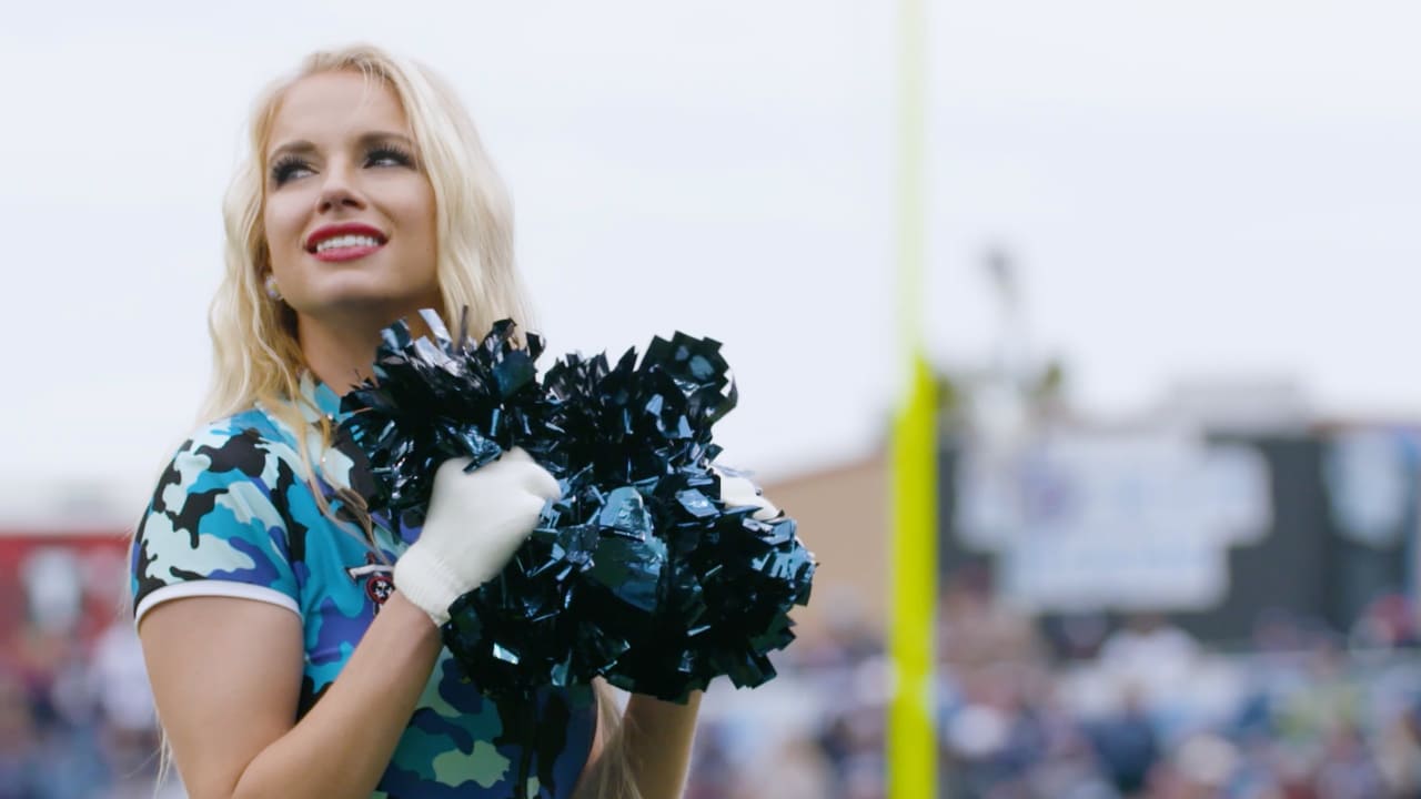 Titans Cheerleader Spotlight: Donivous