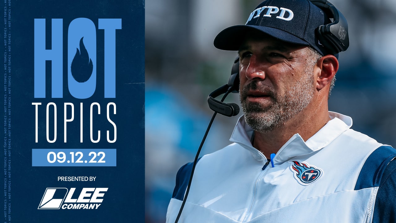 Titans HC Mike Vrabel receives his 2021 NFL Coach of the Year award f