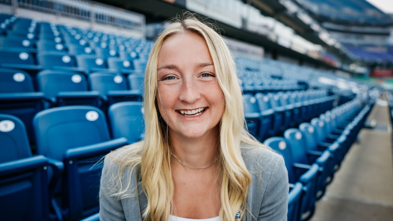 Carli Anderson - Account Executive, Ticket Sales at Tennessee Titans