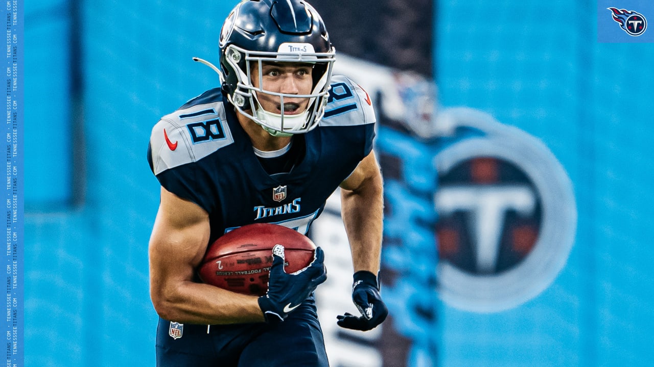 Tennessee Titans wide receiver Kyle Philips (18) makes a catch during  warmups before an NFL football game against the Chicago Bears, Saturday,  Aug. 12, 2023, in Chicago. (AP Photo/Melissa Tamez Stock Photo - Alamy