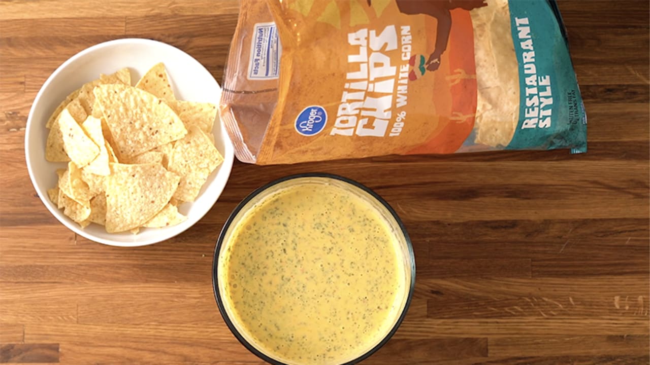 Learn How to Make Campbell's Chunky Chipotle Chicken con Queso Dip