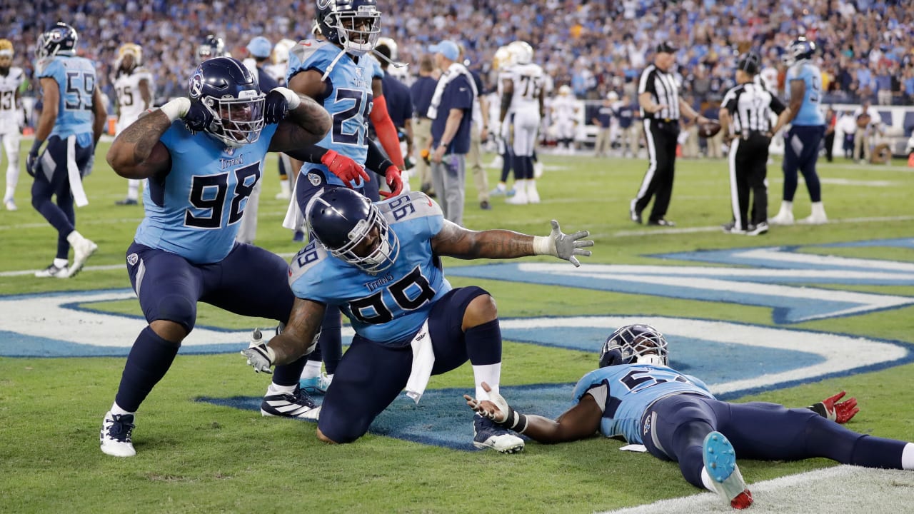 Titans Pull Out Improbable Win Over Chargers, 23-20