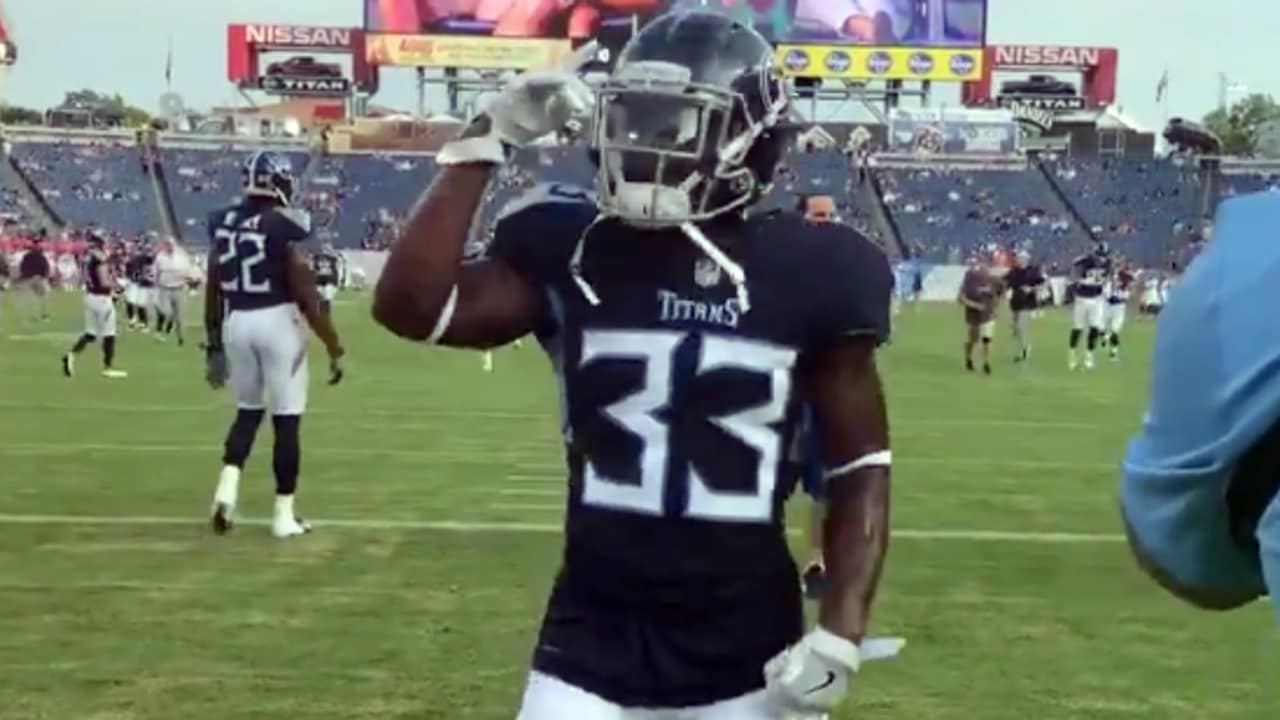Dion Lewis Dances to 'Jump On it' Before Game vs. Bucs