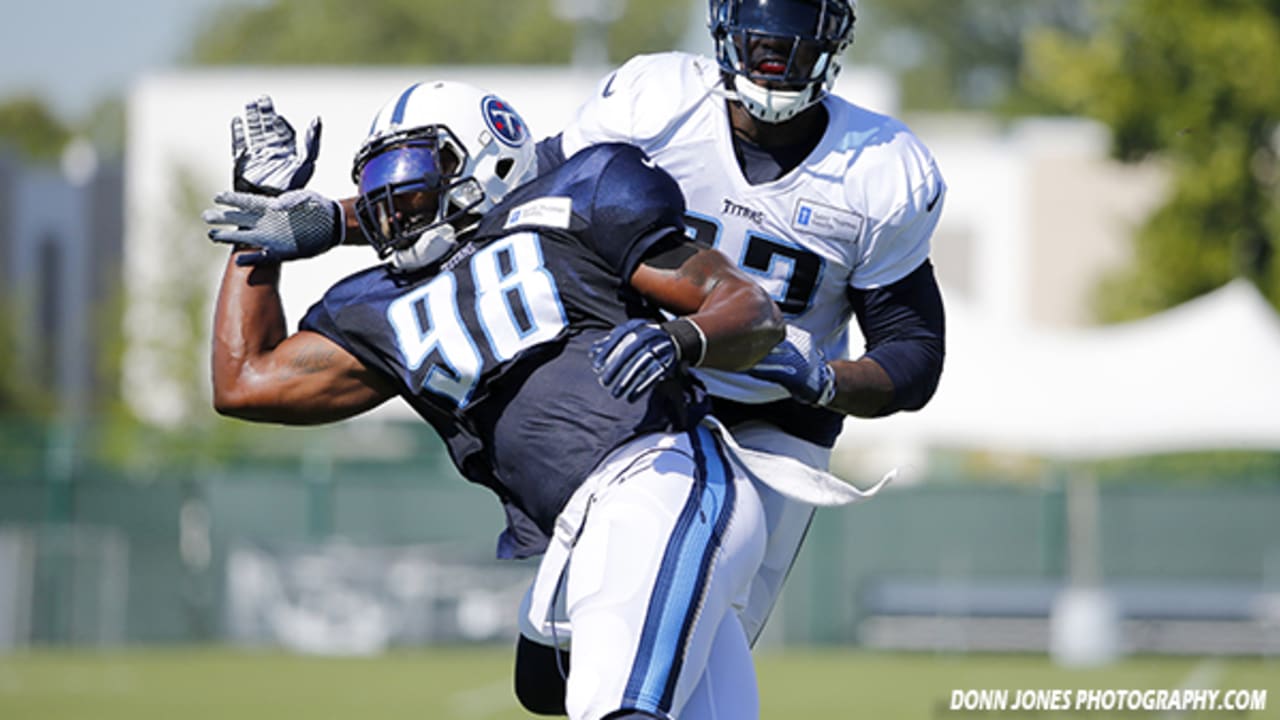 Titans linebacker Brian Orakpo