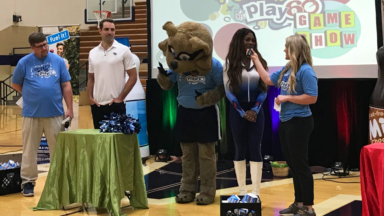 Ryan Succop Fuels Up to Play 60 with The Dairy Alliance, Titans