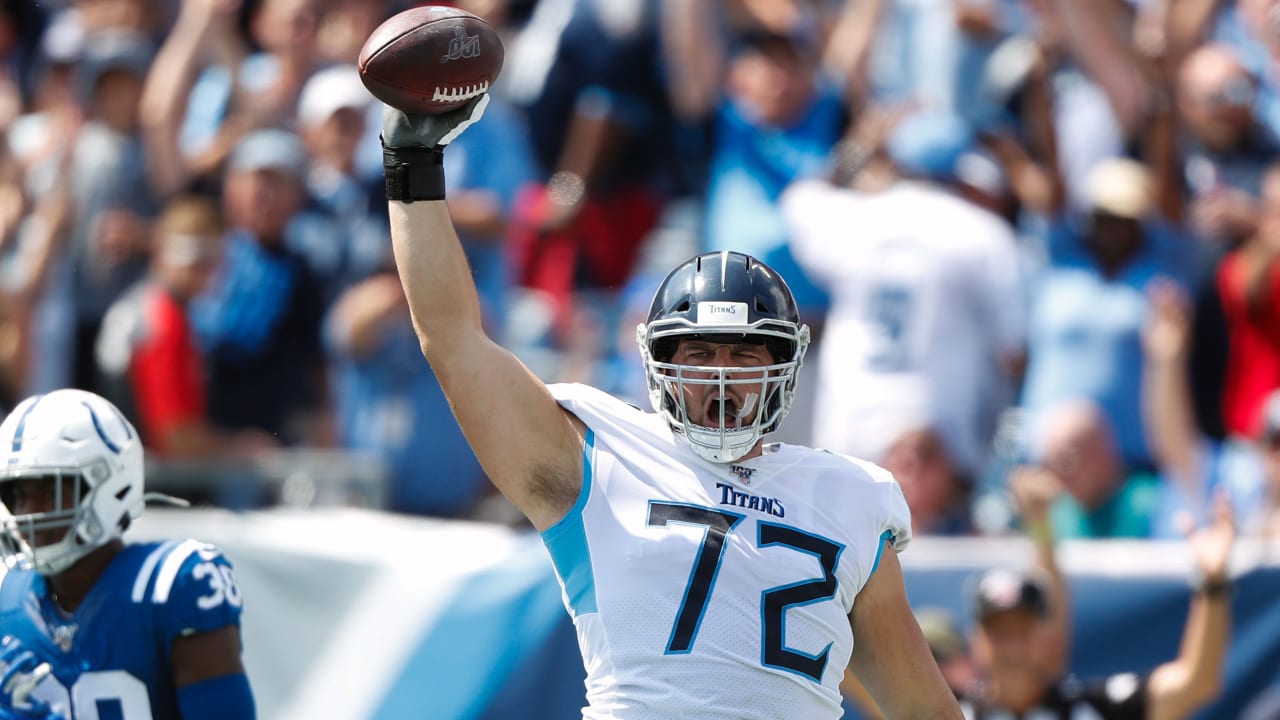 Cancer Survivor David Quessenberry Makes Touchdown Catch for Titans