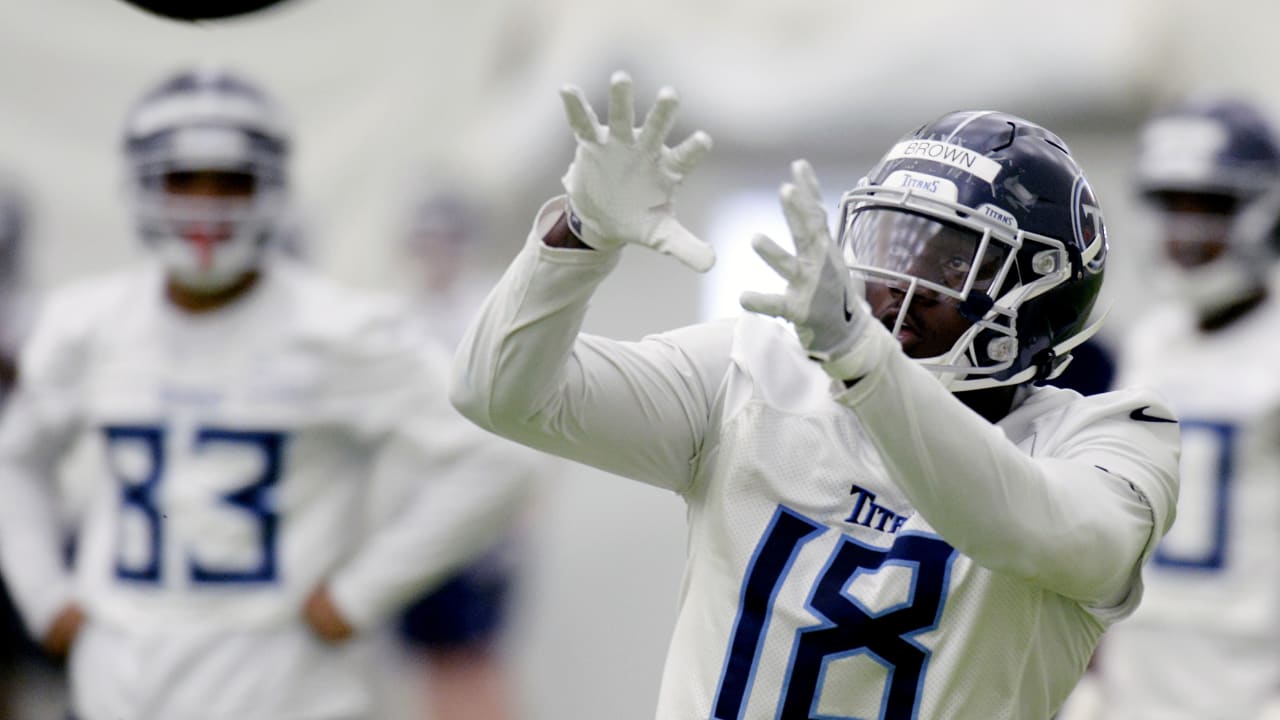 Titans Hosting Over 30 Players on Tryout Basis During Rookie Minicamp