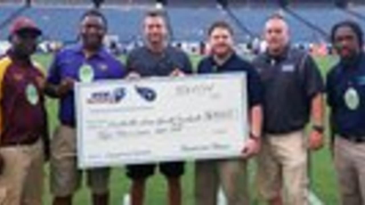 Titans Recognize USA Football Grant Recipients