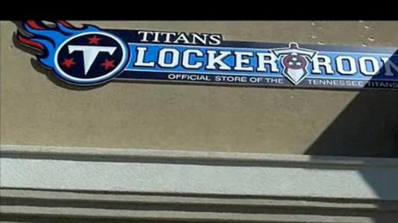 Titans Open First 'Titans Lockerroom' Store