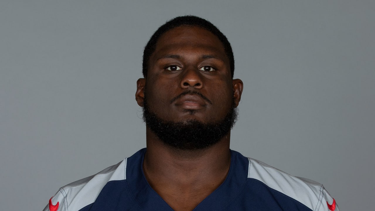 Titans sign DL Jayden Peevy, Jaleel Johnson to practice squad