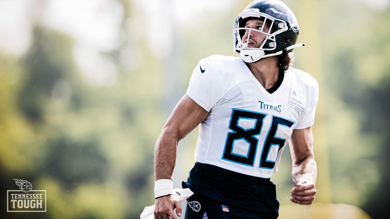 Tennessee Titans training camp Day 9 observations: Munyer struggles