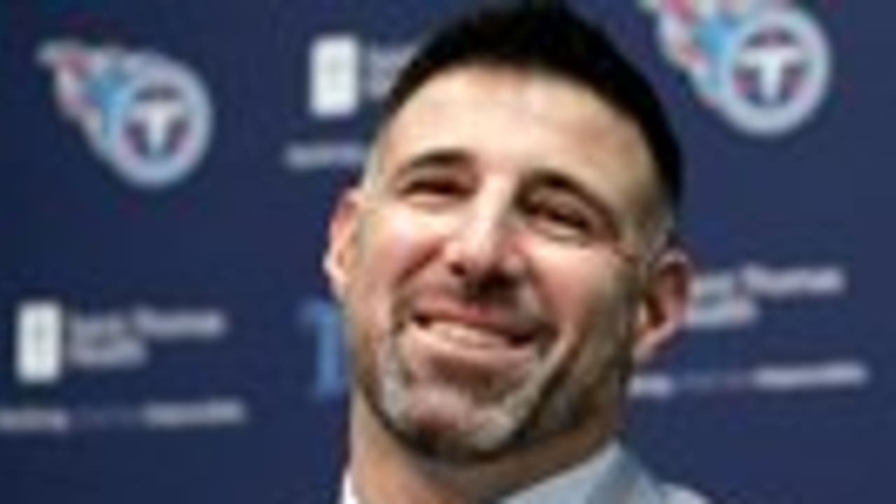 Mike Vrabel is last man standing among 2018 head coaching hires