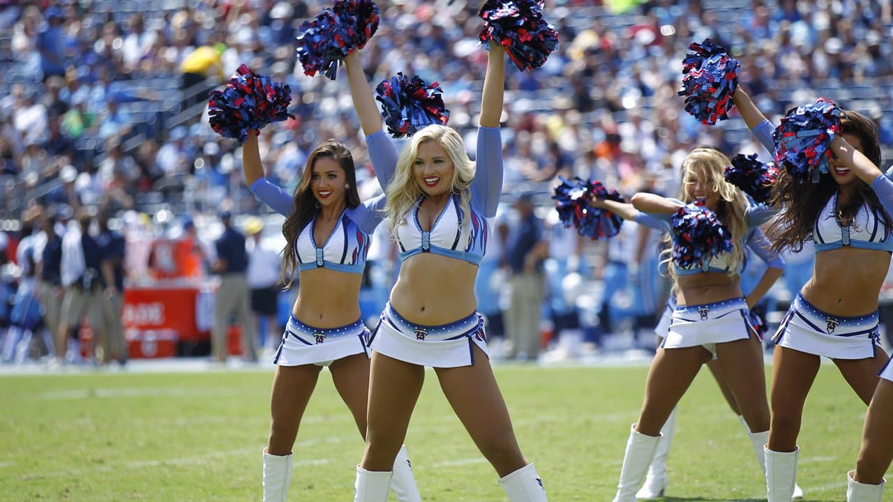 New England Patriots Cheerleaders set to debut new uniforms