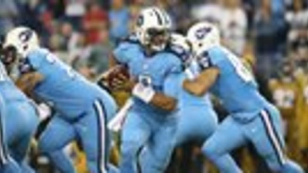 Titans color rush uniforms compared to 'Smurfs'