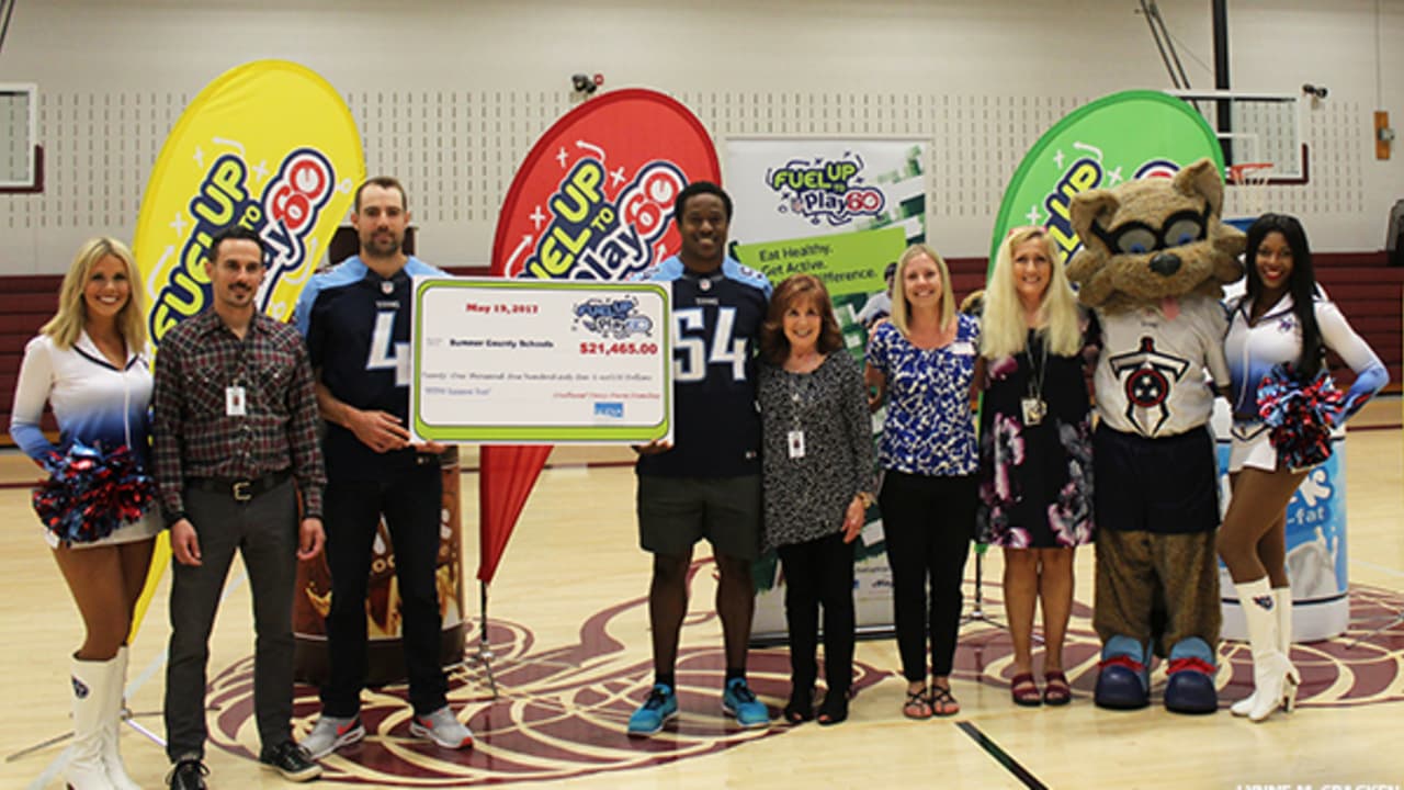 Titans Fuel Up to Play 60 at Rucker Stewart Middle School