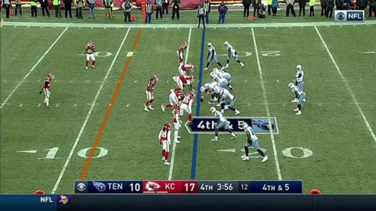 Mariota finds Murray for a clutch 1st down