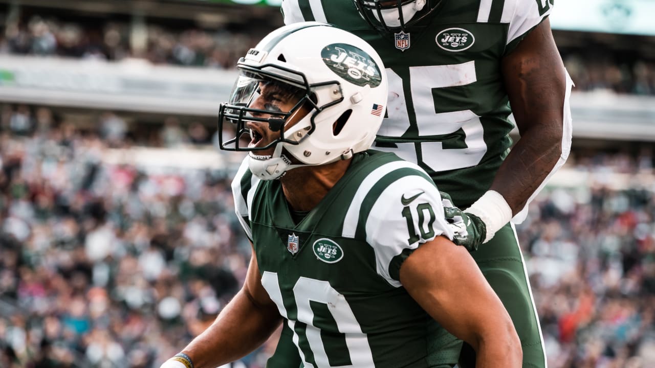 Player Spotlight: Top Images of Jermaine Kearse
