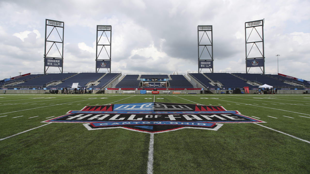 Cris Collinsworth NBC in Canton for Pro Football Hall of Fame