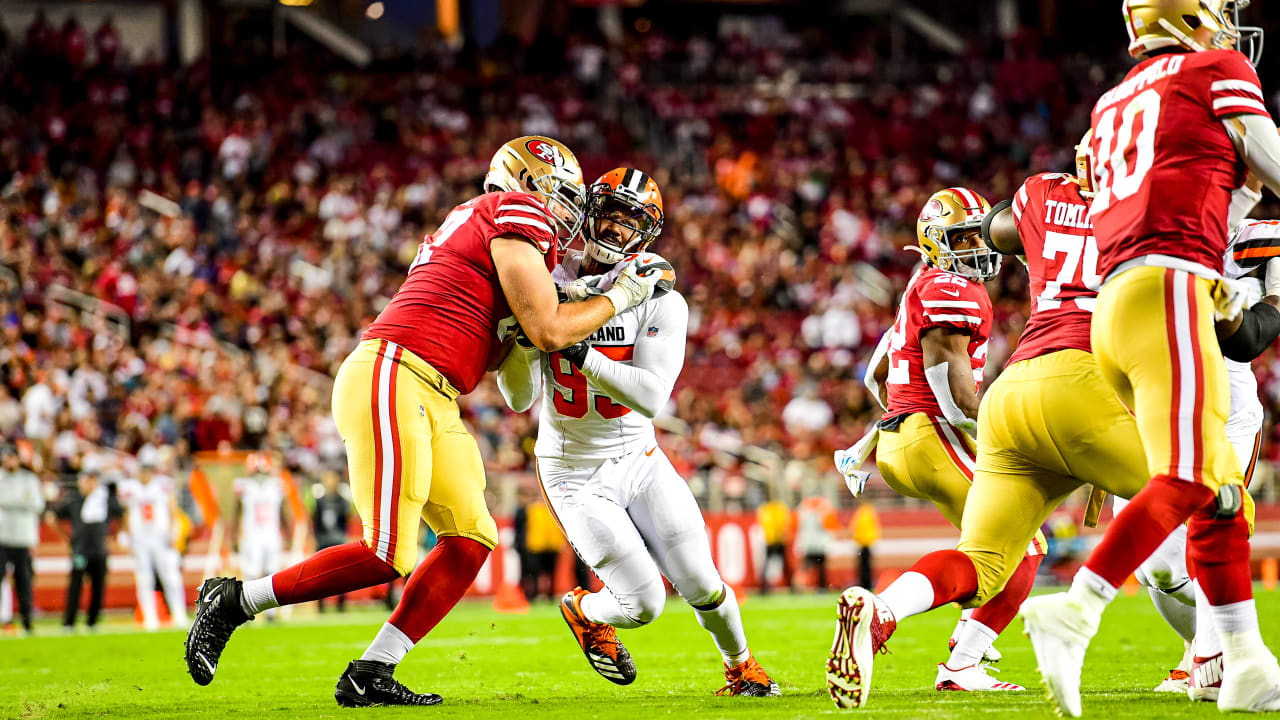 October 7, 2019: Cleveland Browns quarterback Baker Mayfield (6) in action  during the NFL football game between the Cleveland Browns and the San  Francisco 49ers at Levi's Stadium in Santa Clara, CA.