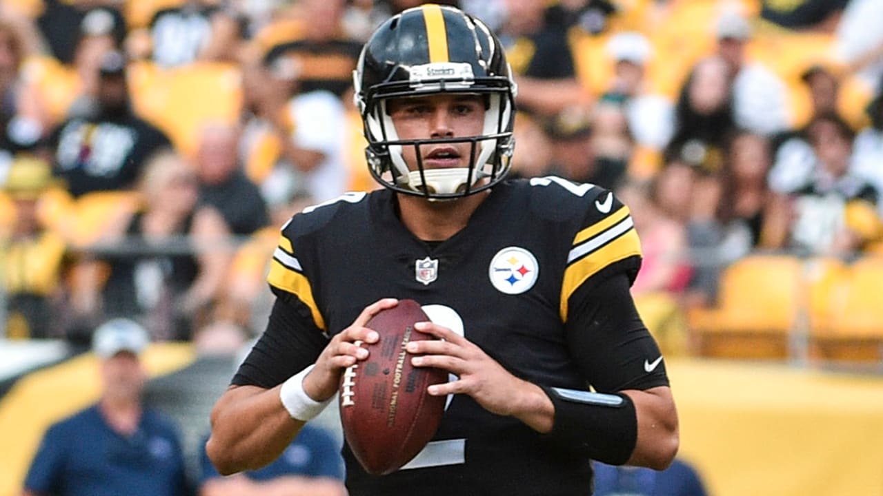 Pittsburgh Steelers quarterback Mason Rudolph (2) goes after