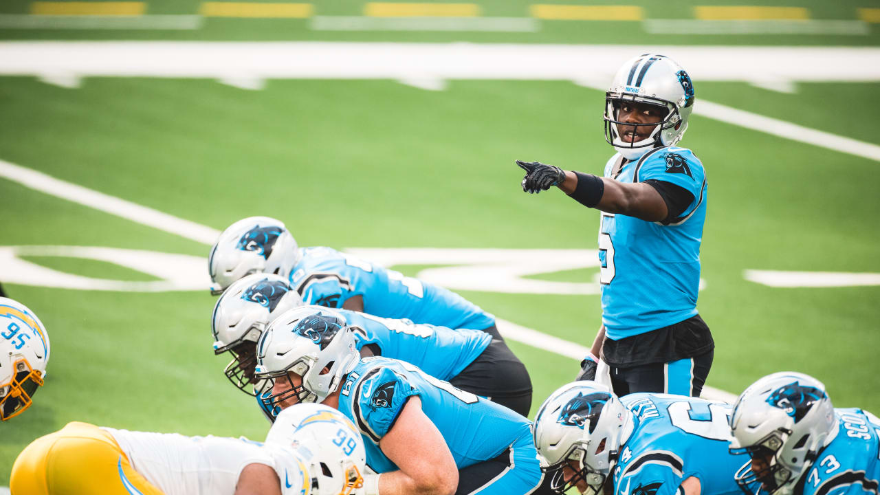 Detroit Lions vs Jacksonville Jaguars Jacksonville Jaguars tight end Chris  Manhertz (84) walks off