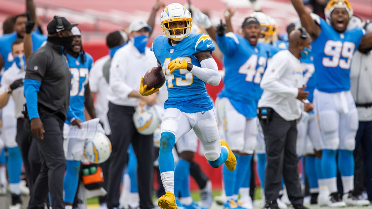 Los Angeles Chargers CB Michael Davis issued two-game suspension 