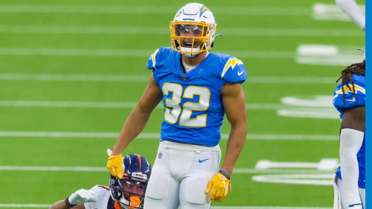 Chargers' Alohi Gilman primed for bigger role in 2023