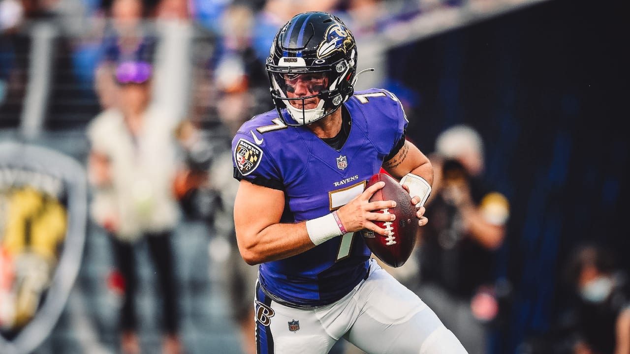 Cardinals sign QB Trace McSorley off of Ravens practice squad and cut ...