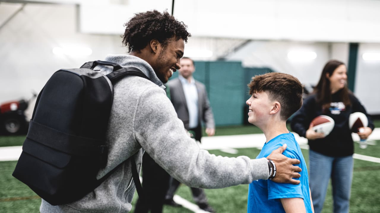 Gallery MakeaWish Recipient Kyle Spends Draft Week with the Jets