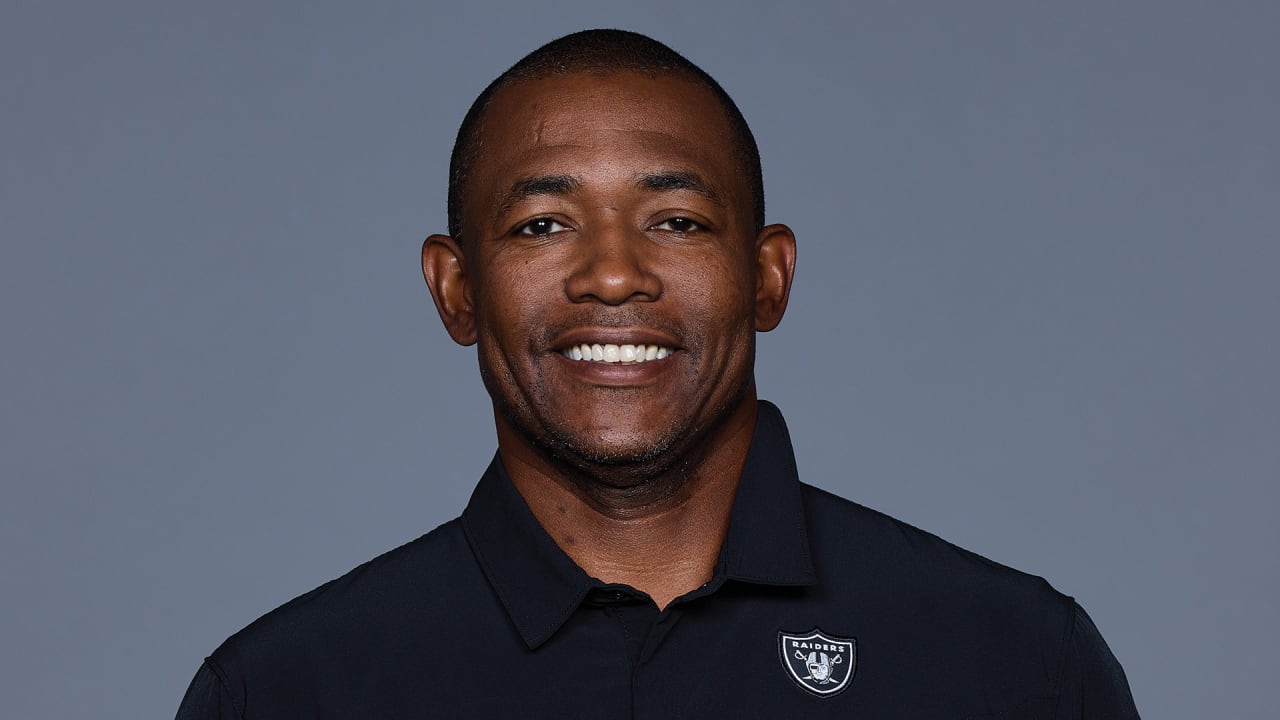 Is Patrick Graham of NY Giants a head coaching candidate?