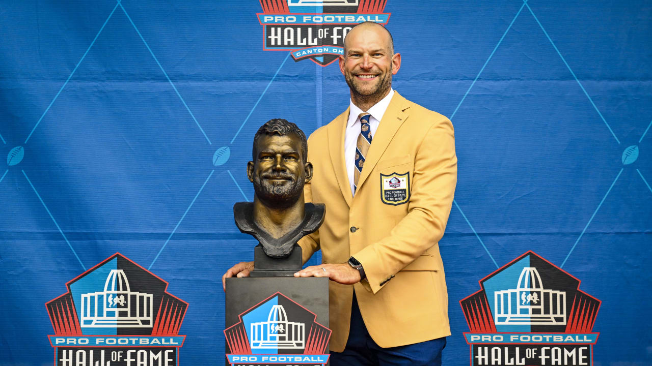 Photos: 2022 Pro Football Hall of Fame Enshrinement Day