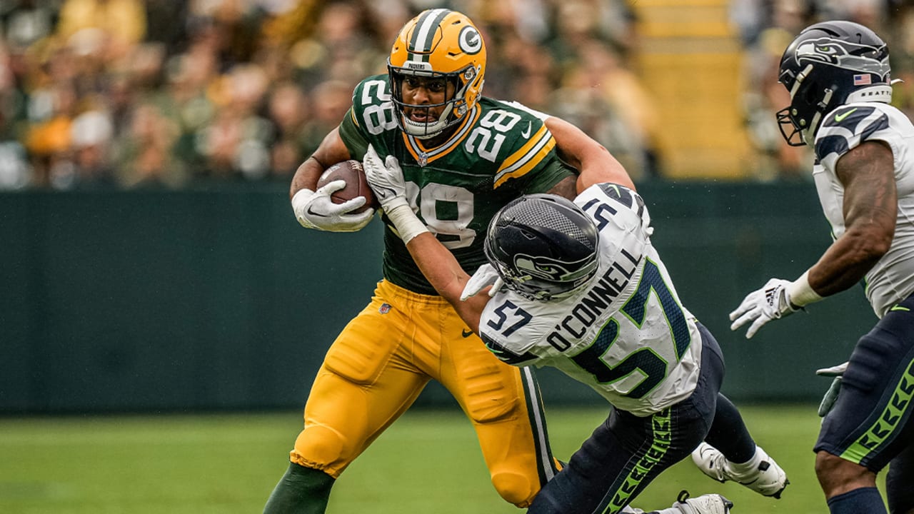 Green Bay Packers fan ratings vs. Dallas Cowboys: Jones, Dillon best