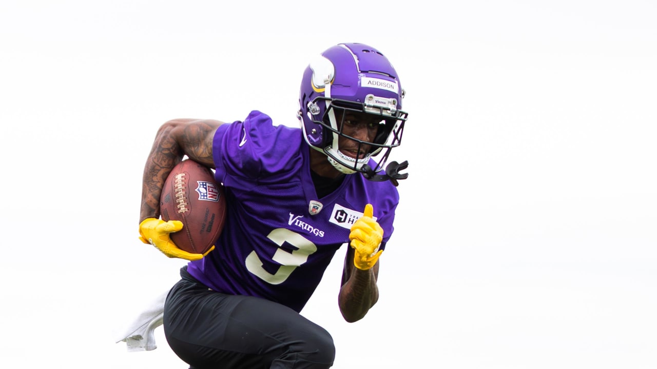 NFL on ESPN - Minnesota Vikings WR Justin Jefferson leads Mike Clay's 2023  NFL WR rankings 