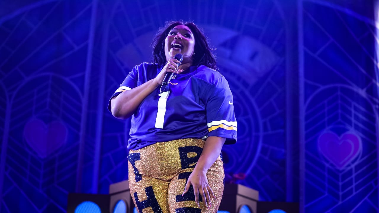 Have We Finally Figured Out Who Lizzo's 'New Man On The Minnesota