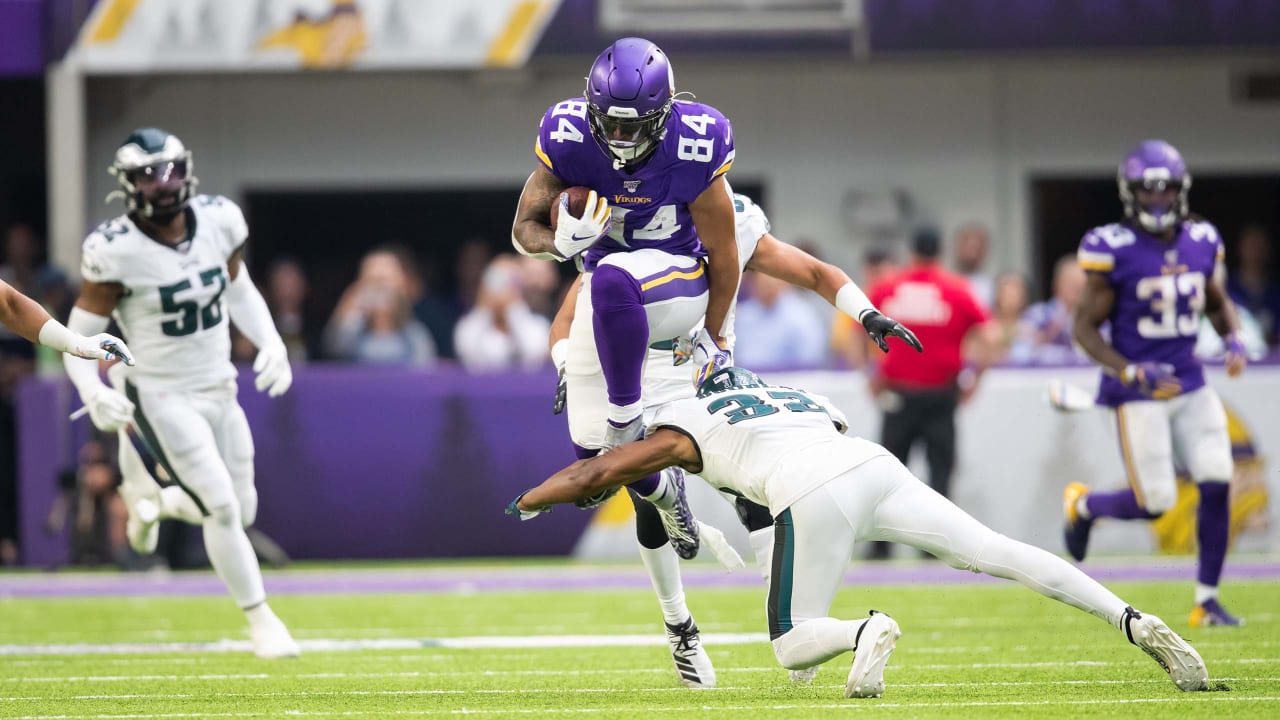 Christian Darrisaw Mic'd Up During the Minnesota Vikings Win Over the  Washington Commanders 