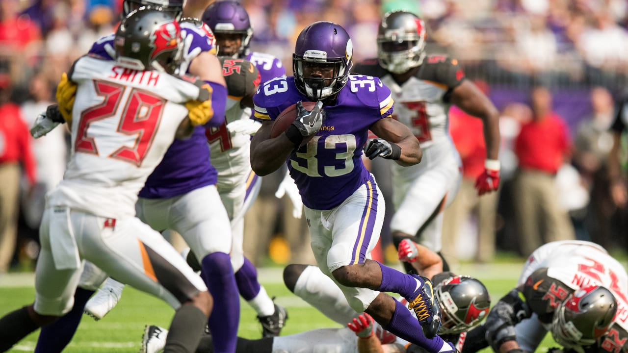 Vikings vs Buccaneers Expert Picks for Week 1