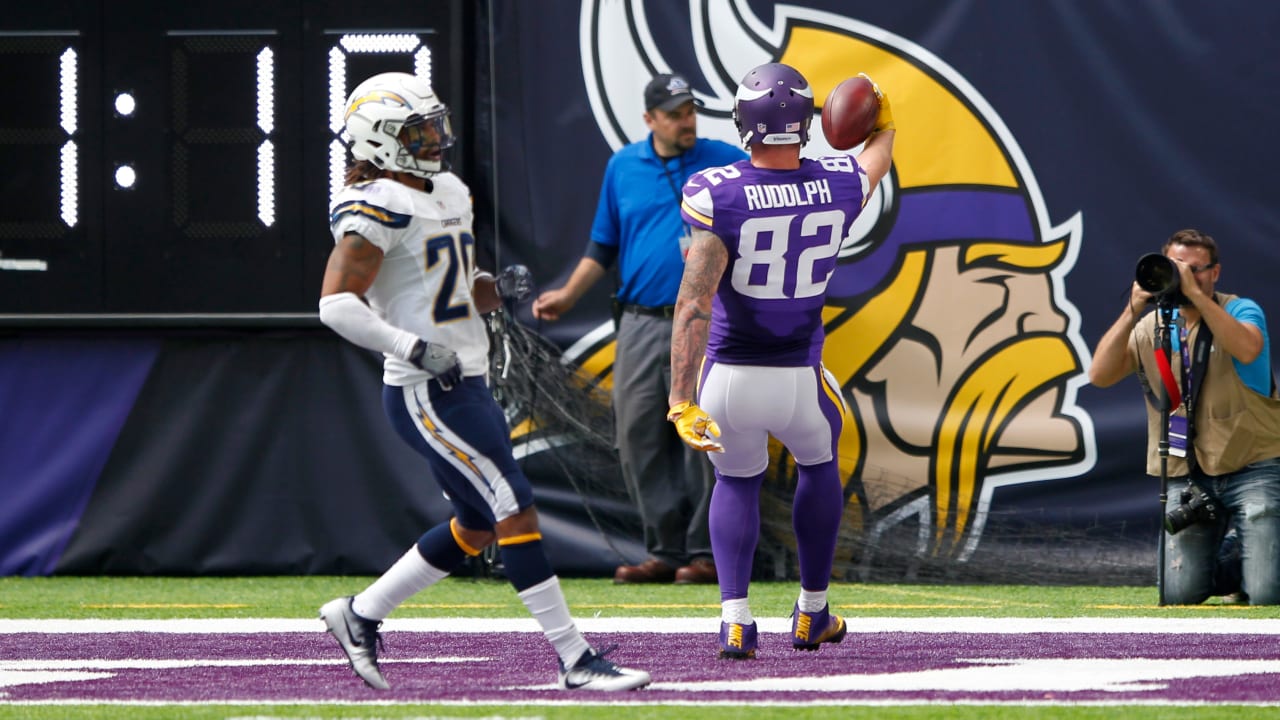 San Diego Chargers at Minnesota Vikings: Game time, online