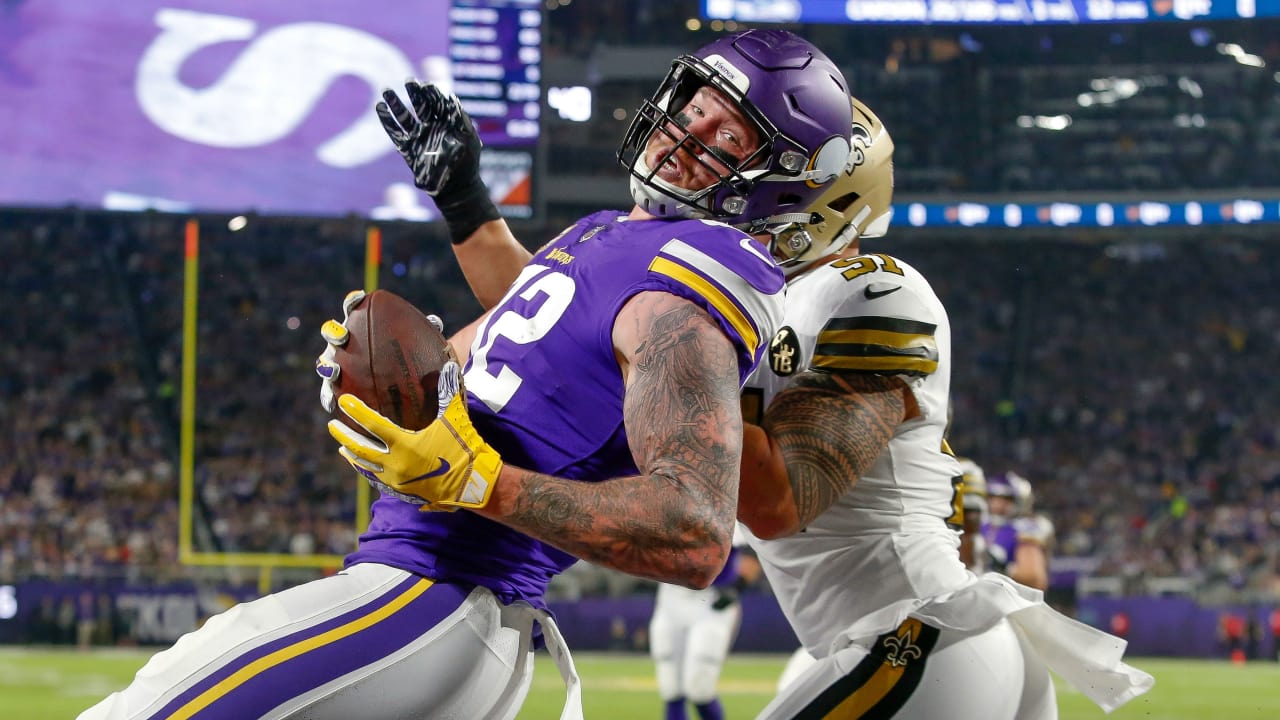 Timeout with Kyle Rudolph