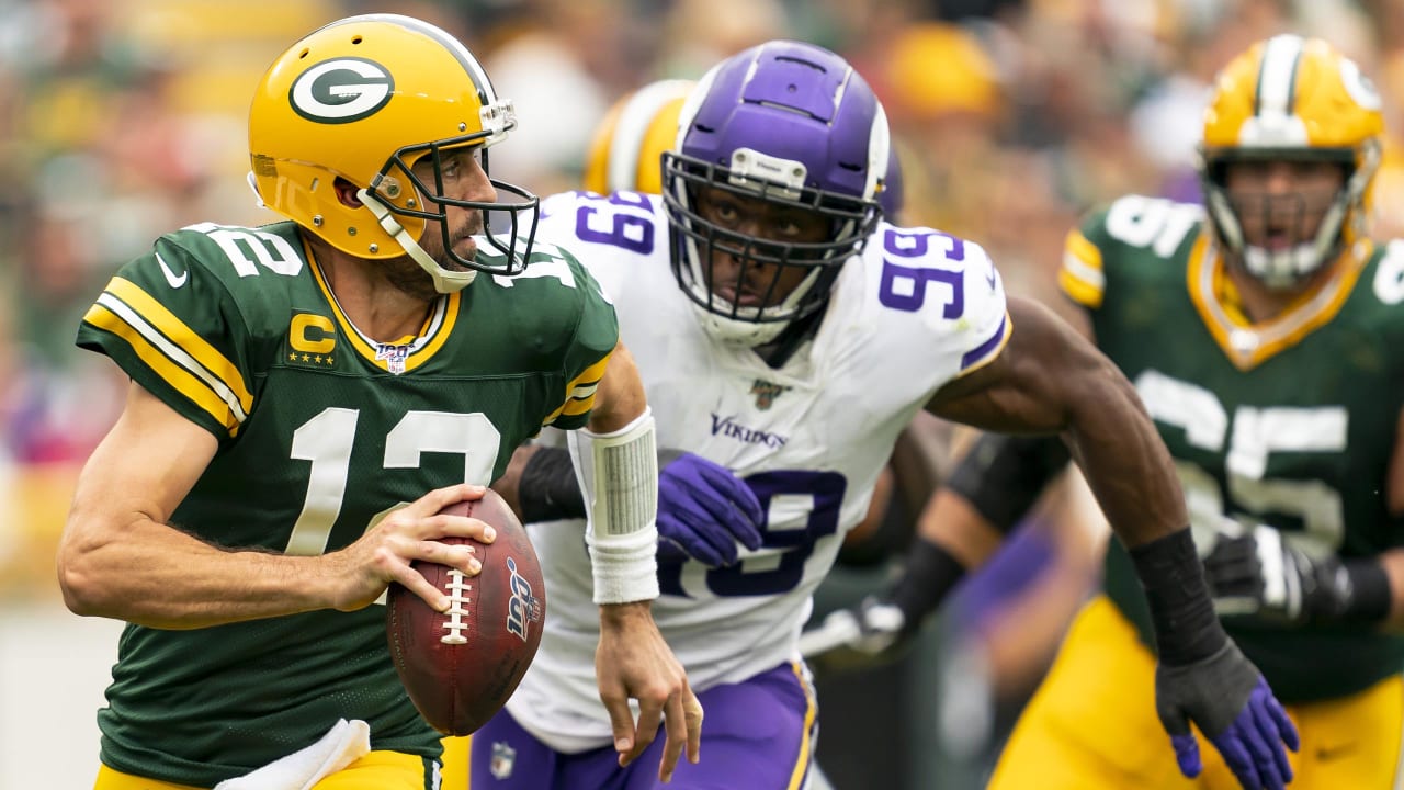 Photos from U.S. Bank Stadium on Sunday as Vikings beat the Packers 23-7 –  Twin Cities