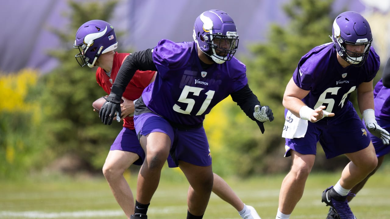 Minnesota Vikings contract structure could prove to be hurdle in