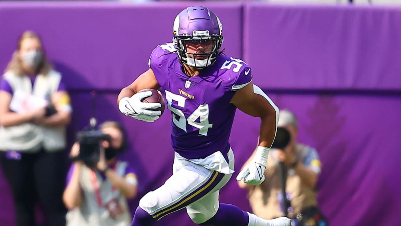 Pregame injury to linebacker Eric Kendricks forces Vikings defense to  scramble