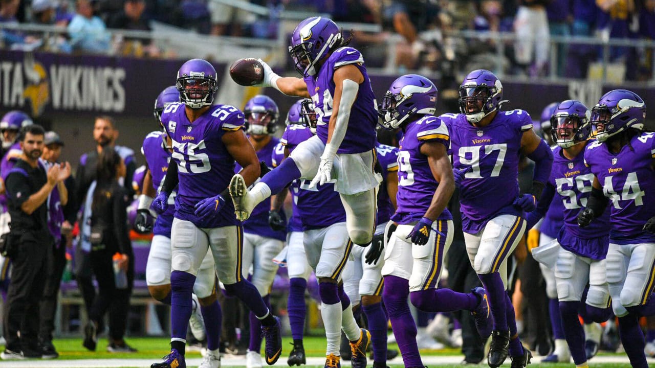 With Barr set high, pass-rushing Vikings hitting stride on D