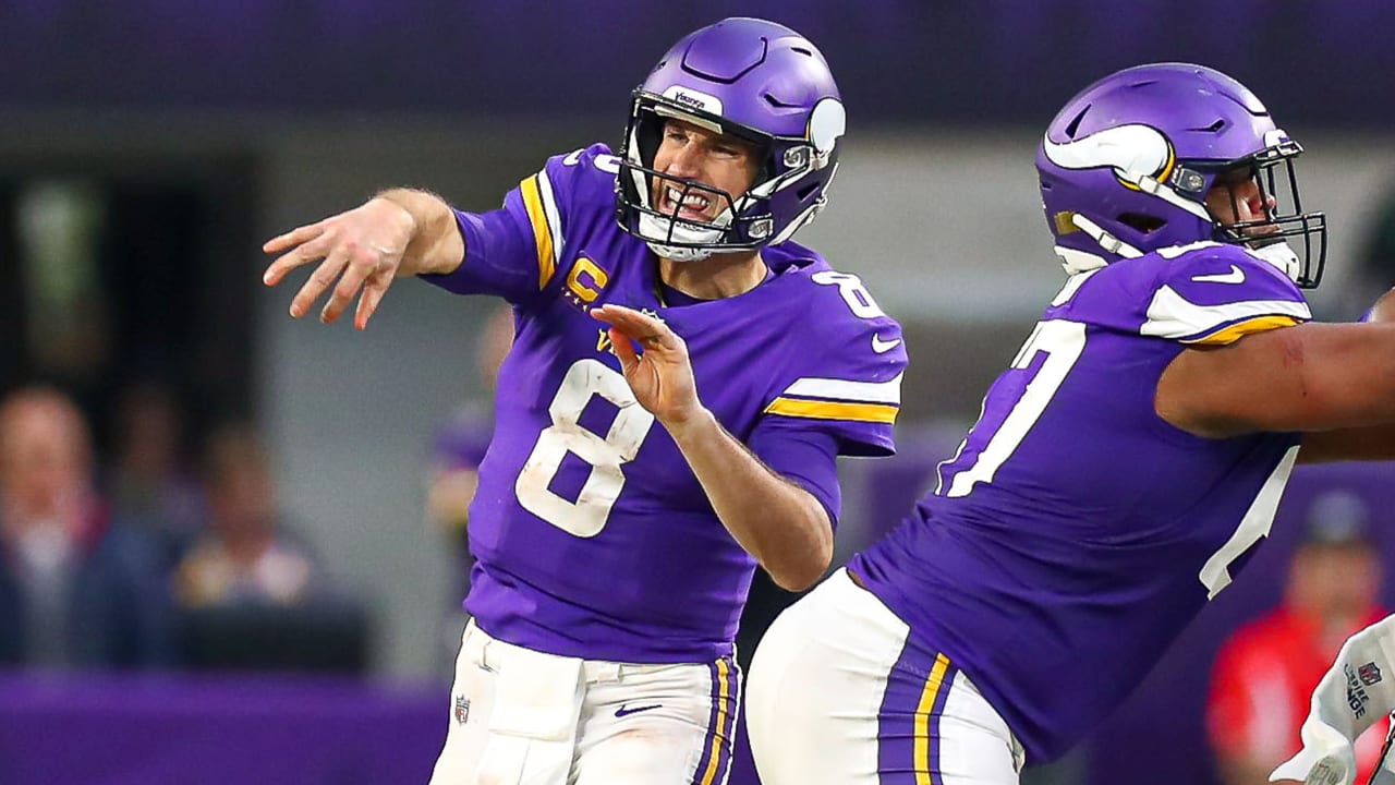 NFC quarterback Kirk Cousins of the Minnesota Vikings (8) throws a