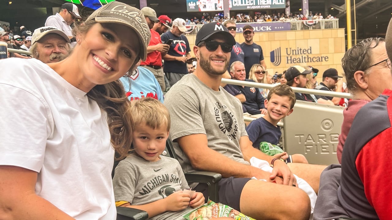 Incognito' Kirk Cousins & Family Cheer on Twins Win