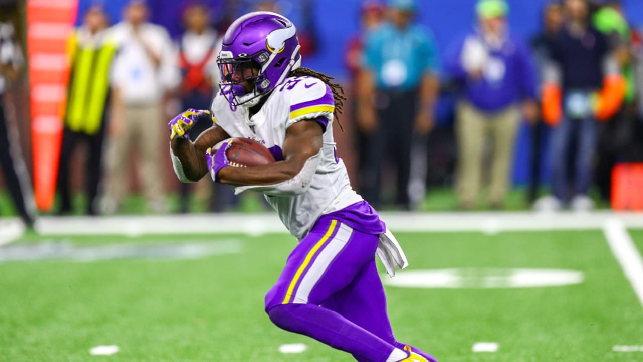 Minnesota Vikings running back Dalvin Cook explodes through massive running  lane for 30 yards