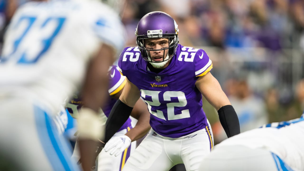 Lunchbreak: Vikings O-Line Tabbed as NFL's Most-Improved Unit by PFF