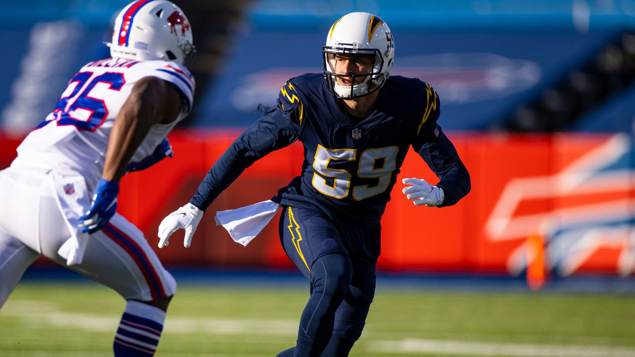 Nick Vigil, Los Angeles Chargers agree to deal