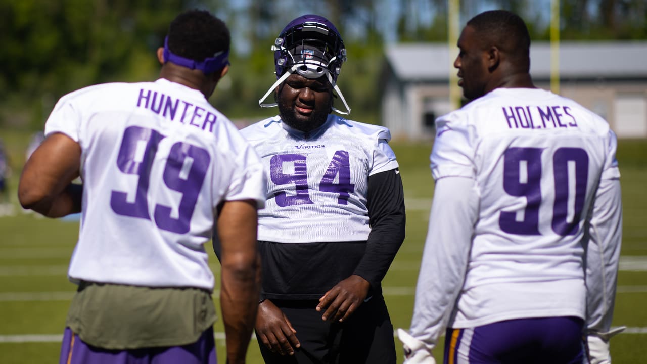 Lunchbreak: Vikings O-Line Tabbed as NFL's Most-Improved Unit by PFF